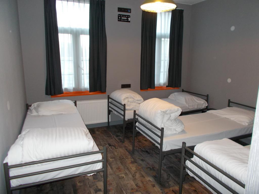 Urban City Centre Hostel Brüksel Oda fotoğraf