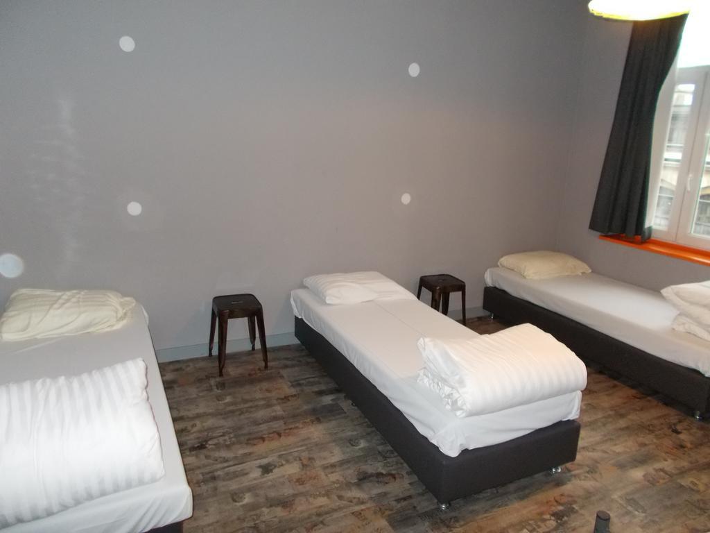 Urban City Centre Hostel Brüksel Oda fotoğraf